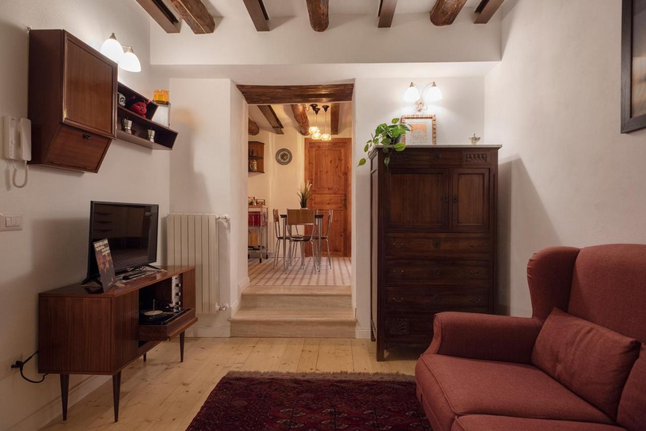 Апартаменты Casa Donna Aiuola Неаполь Экстерьер фото